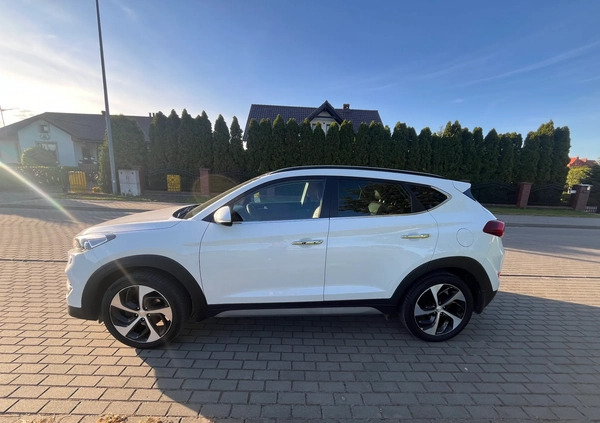 Hyundai Tucson cena 86000 przebieg: 97221, rok produkcji 2017 z Rumia małe 326